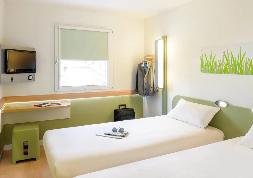 ibis budget Givet - Photo 4