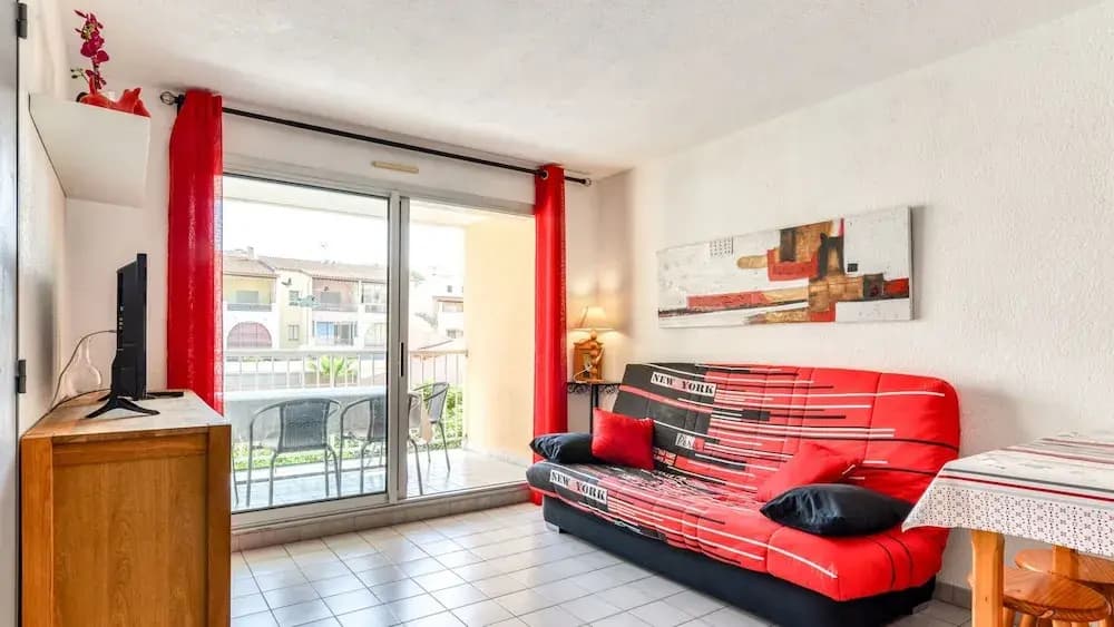 Serene Escape in Agde - Miniature 7