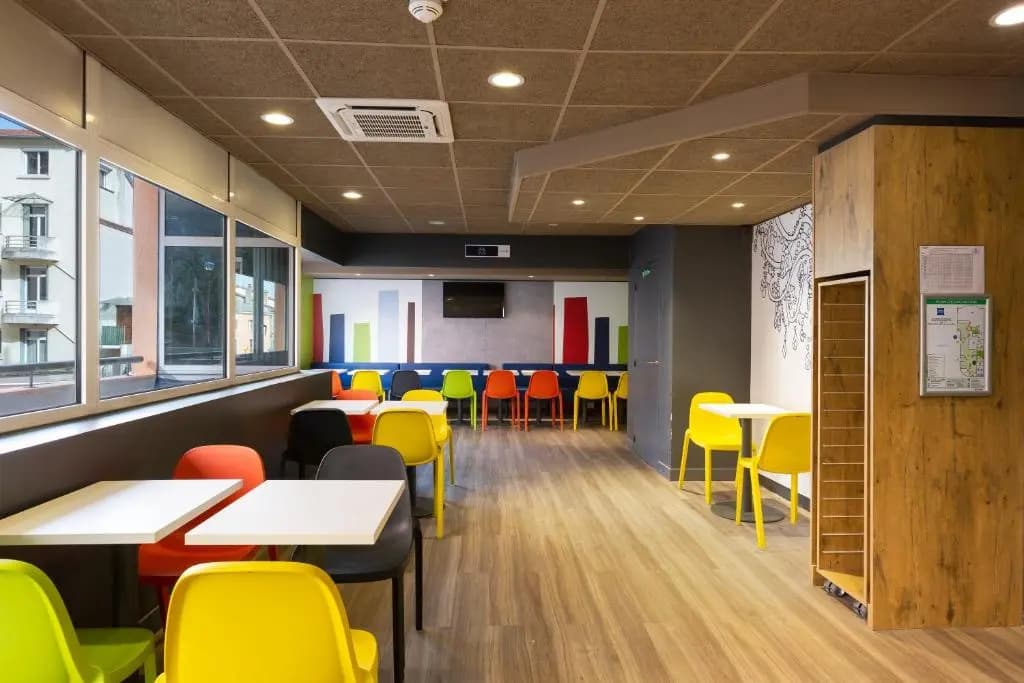 Ibis Budget Bourgoin Jallieu Centre - Miniature 7