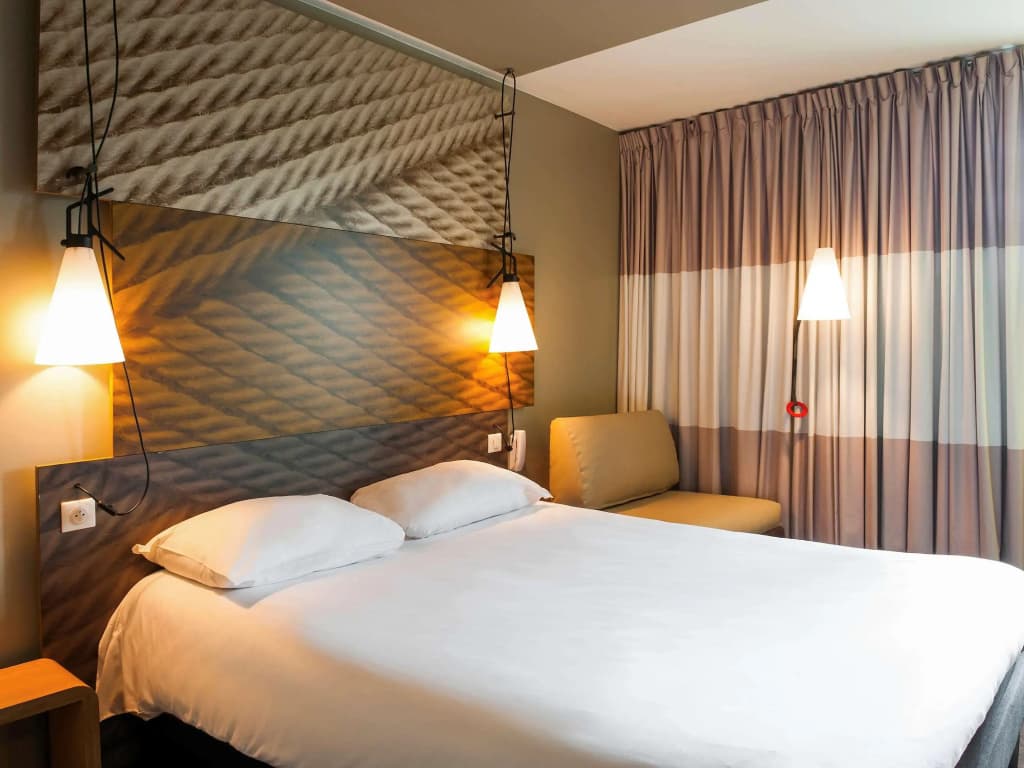 ibis Paris Défense Courbevoie - Photo 3