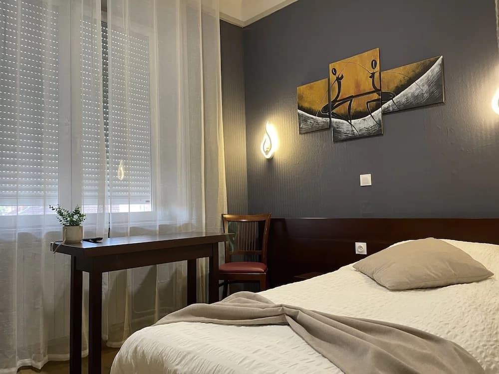 L'Embleme Boutique Hotel - Photo 3