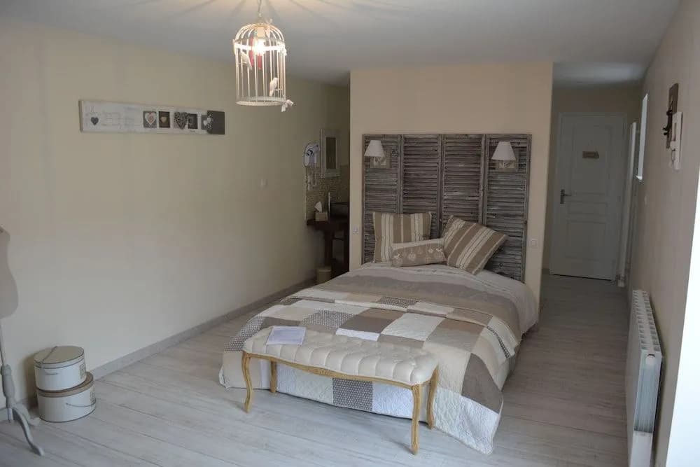 Aux 4 cornes - Chambres d'hôtes - Miniature 6