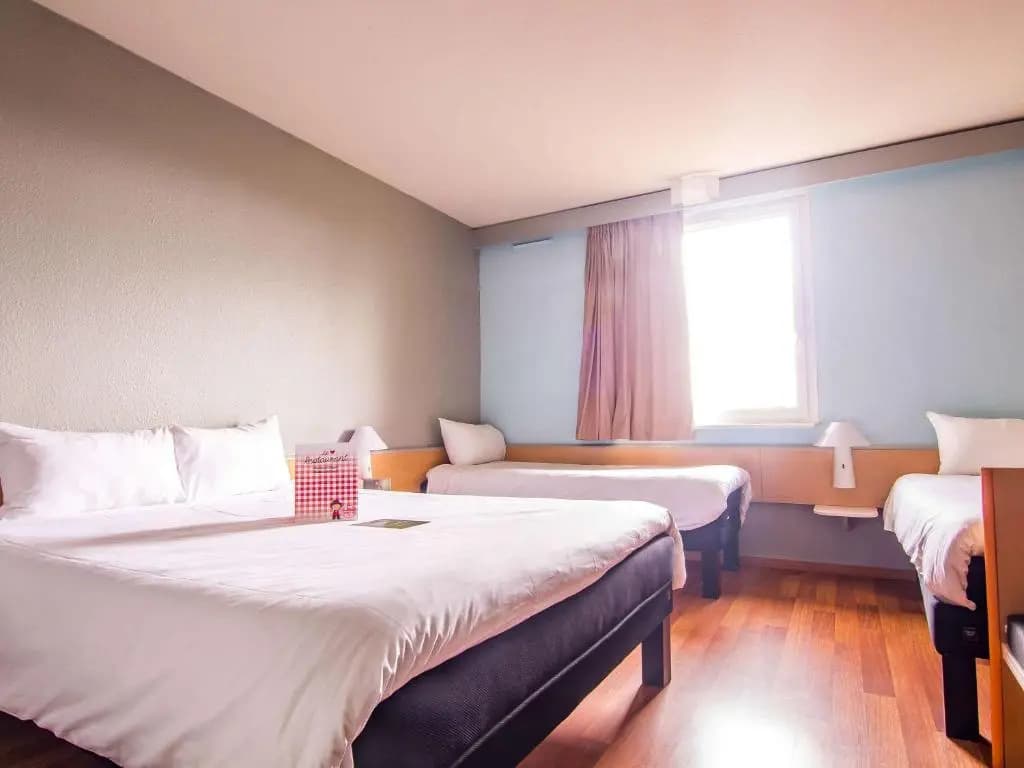 Ibis Colmar Est - Hotel Restaurant en Alsace - Photo 1