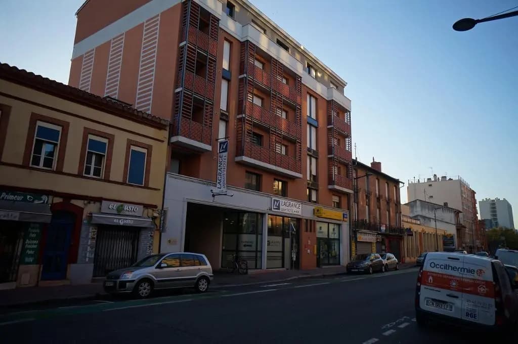 Lagrange Apart'HOTEL Toulouse Saint Michel - Photo 1