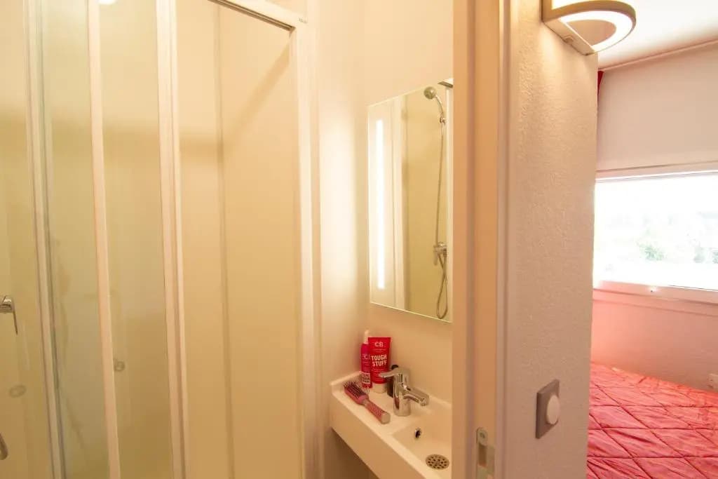 Hotel Premiere Classe Valence - Bourg Les Valence - Miniature 8