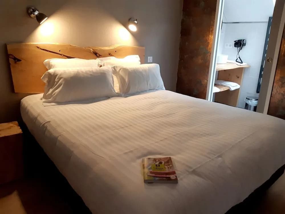 Logis Auberge de Pont Calleck - Miniature 3