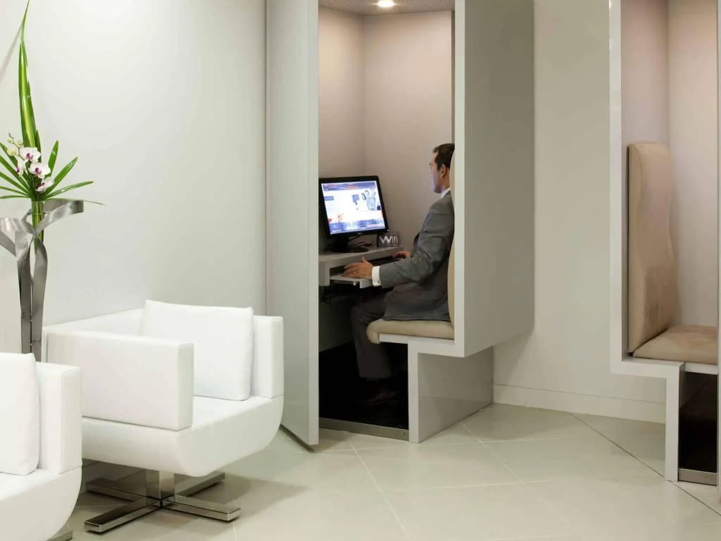 FirstName Toulouse, part of JdV by Hyatt - Miniature 7