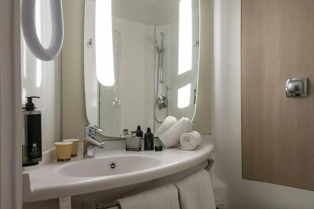Ibis Golfe de Saint Tropez - Miniature 8