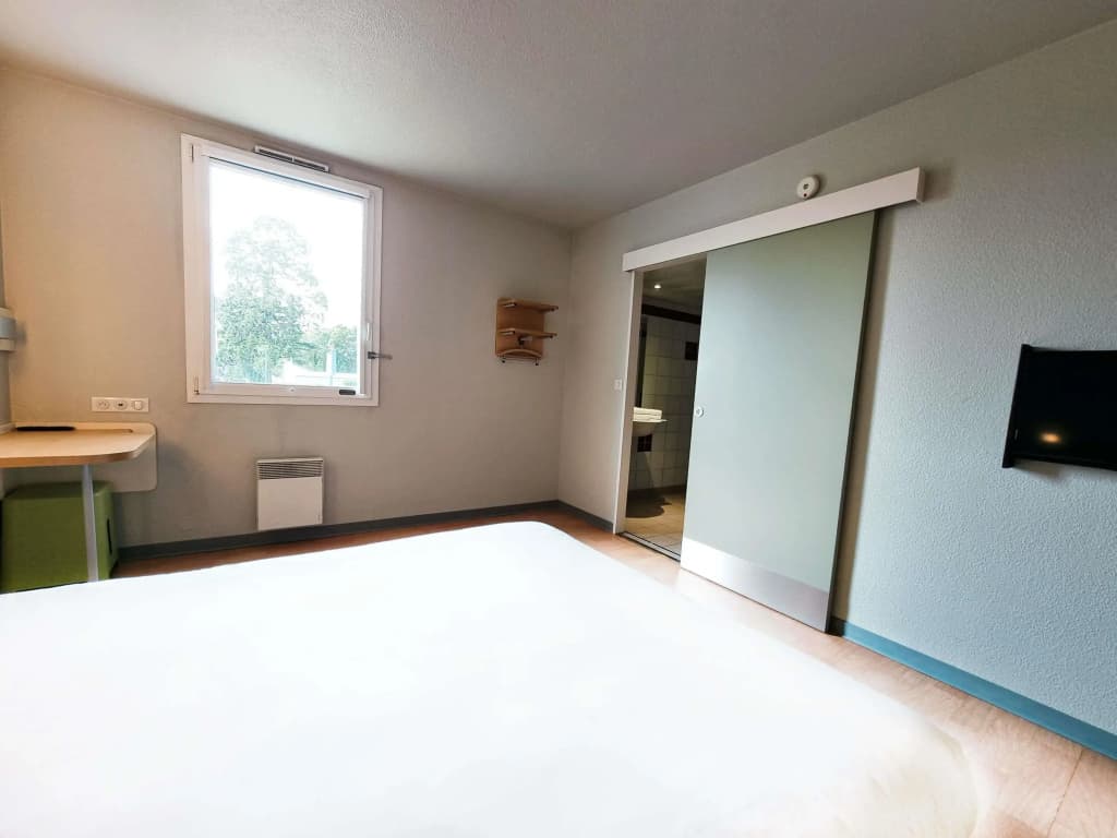 ibis budget Caen Porte de Bretagne - Miniature 6