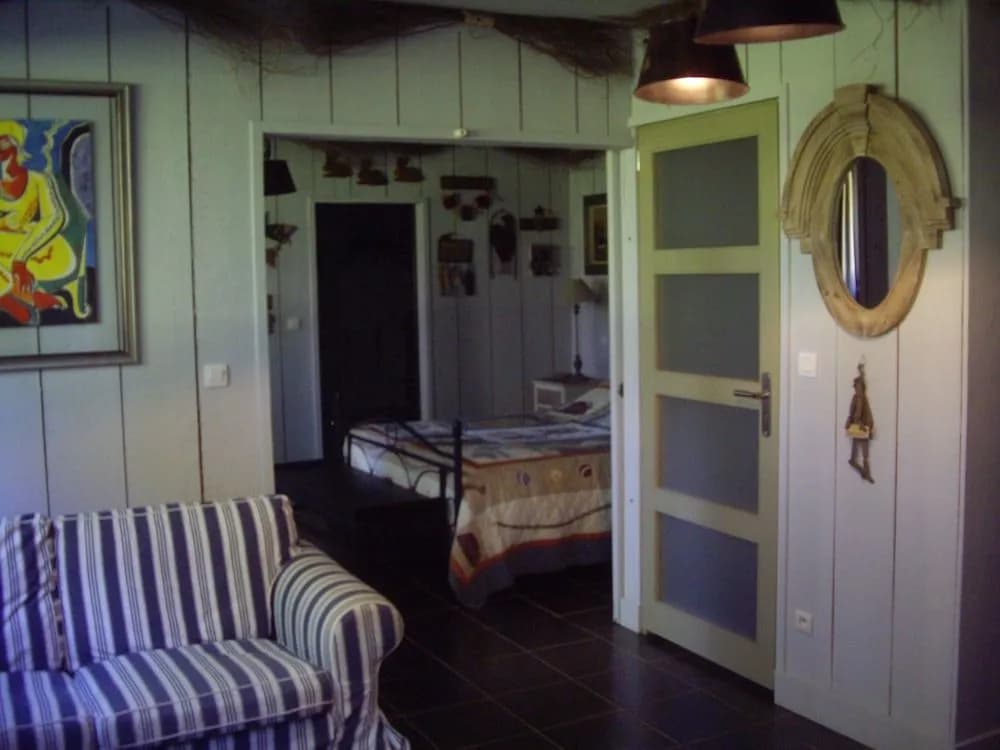 La Grange Des Marettes - Photo 1