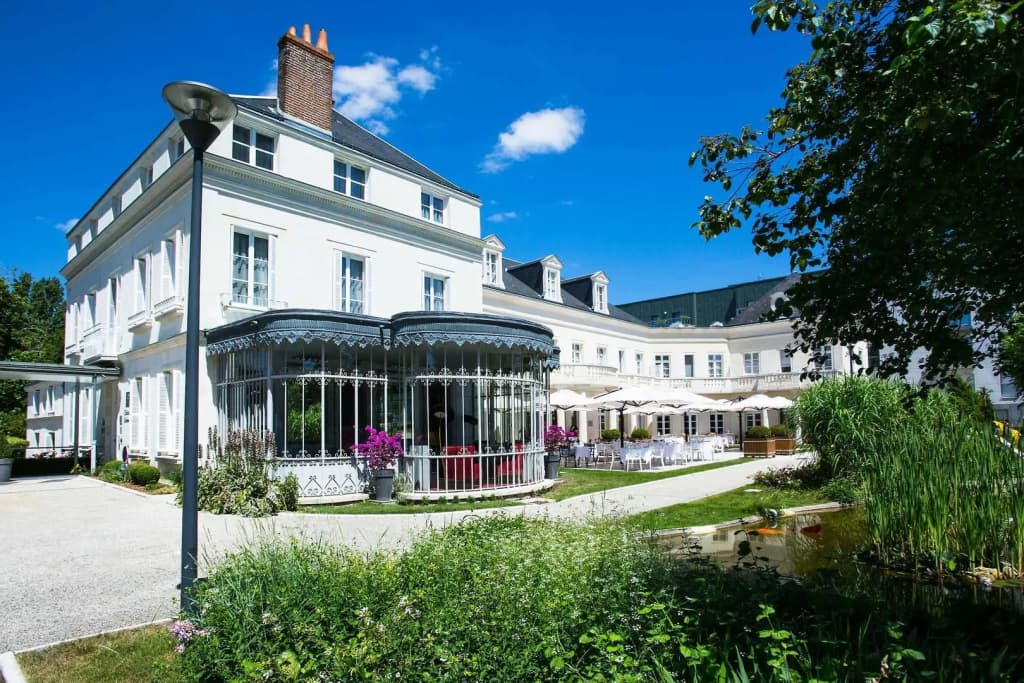 Chateau Belmont Tours by The Crest Collection (ex. Clarion Hotel Château Belmont Tours) - Photo 1