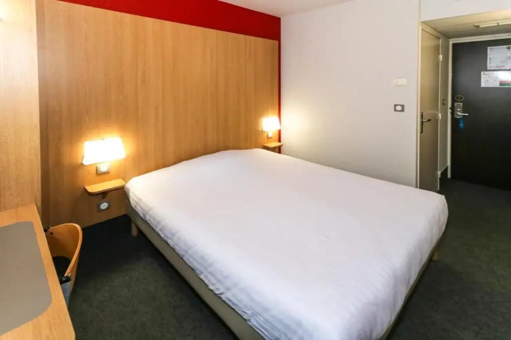 B&B HOTEL Clermont-Ferrand Aubière Sud - Photo 5