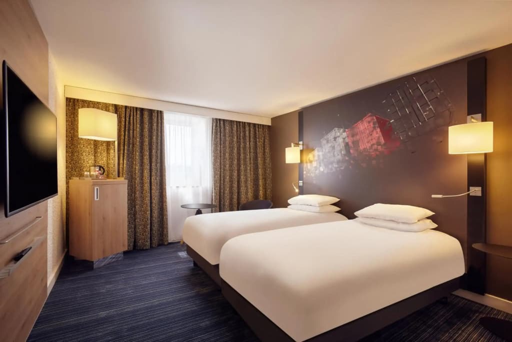 Mercure Le Havre Centre Bassin du Commerce - Photo 2