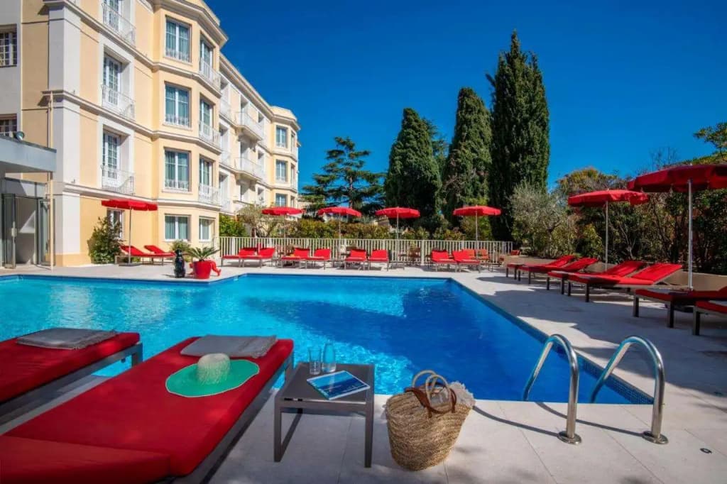 Hôtel Carlton - Miniature 7