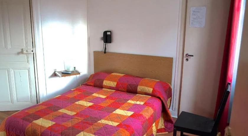 Hotel Chateaubriand - Photo 3