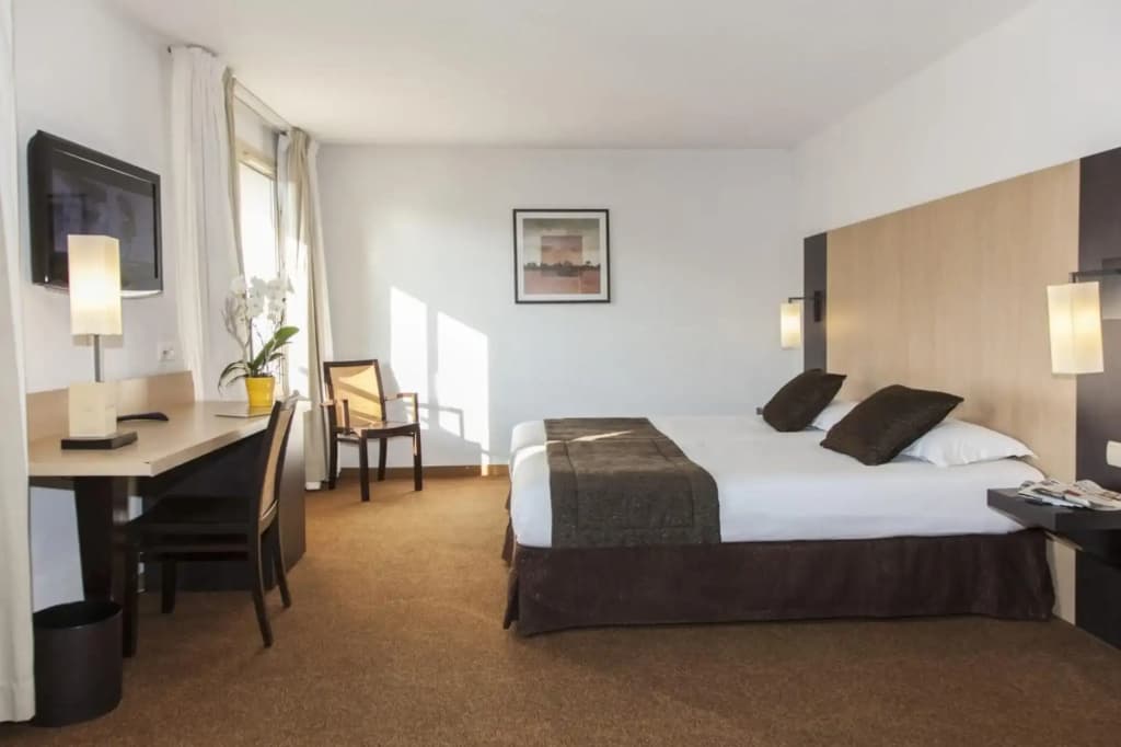 Hotel Eliseo - Photo 4