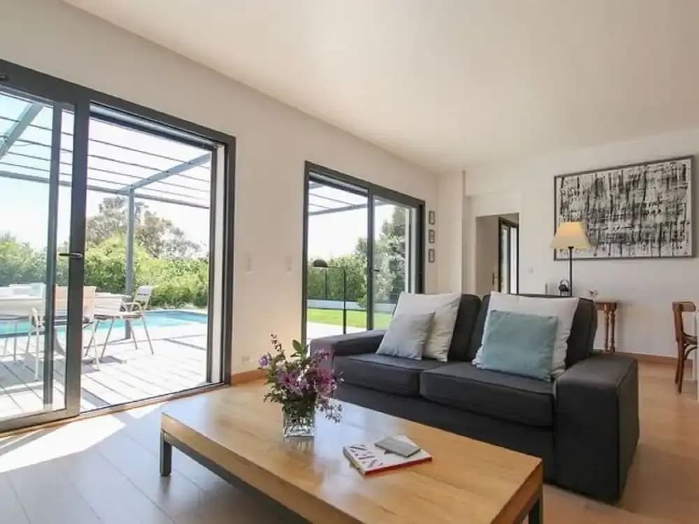 Inviting Holiday Home in Grimaud With Private Pool - Miniature 6