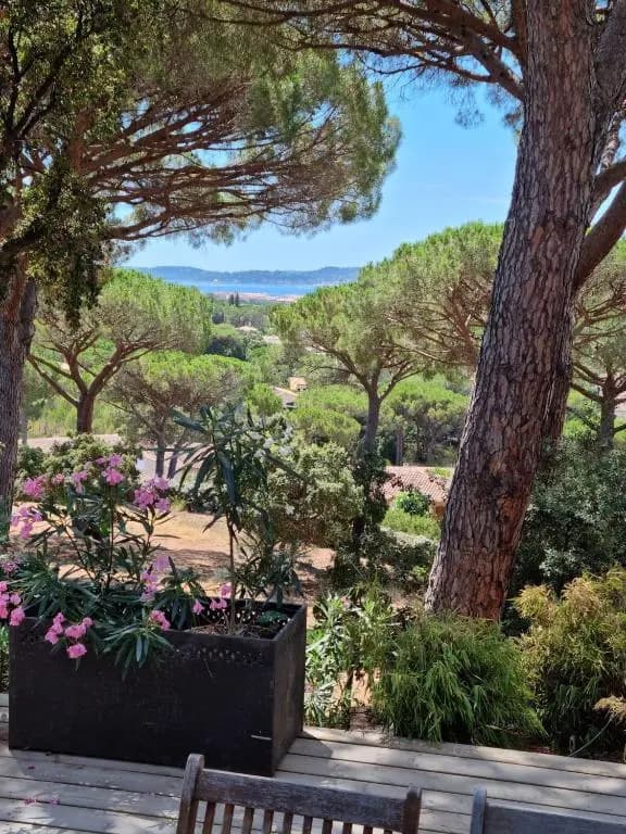 Mazet clim vue St Tropez - Photo 1