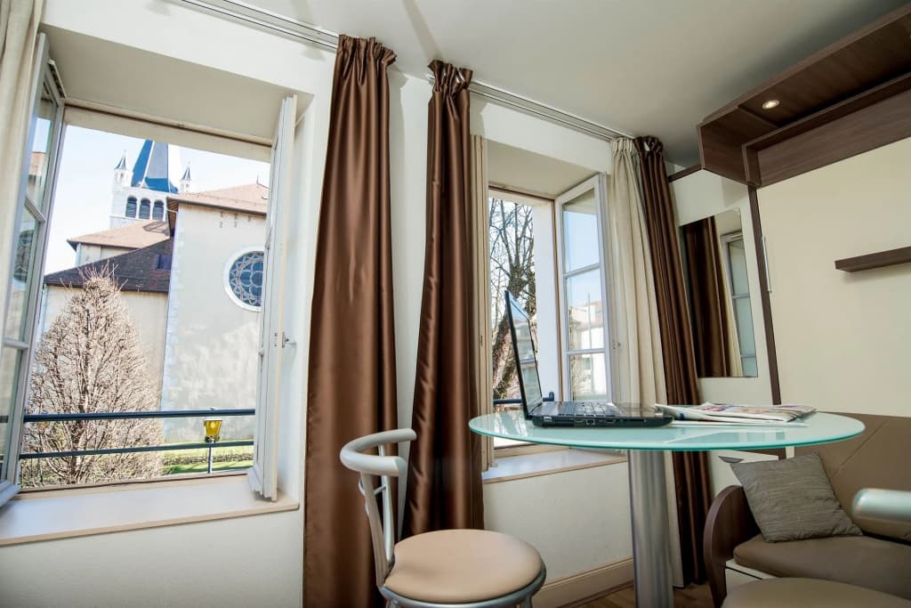 Privilodges Le Royal Annecy - Miniature 6