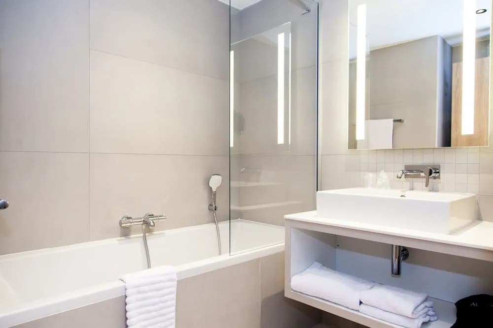 Logis Hotel Relais Saint Jacques - Miniature 8