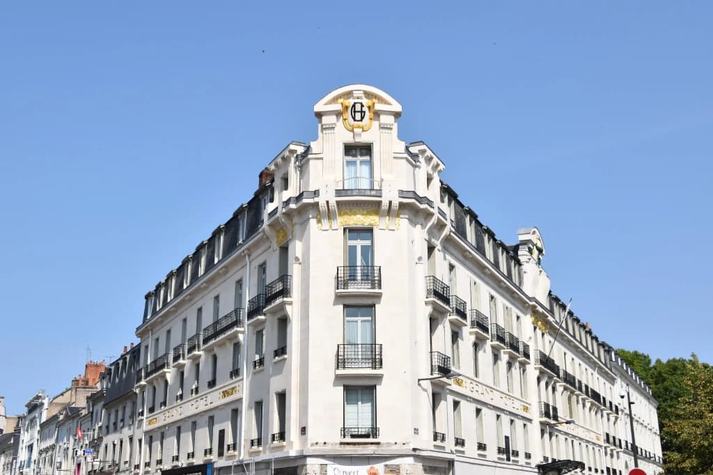 Le Grand Hotel Tours - Photo 1