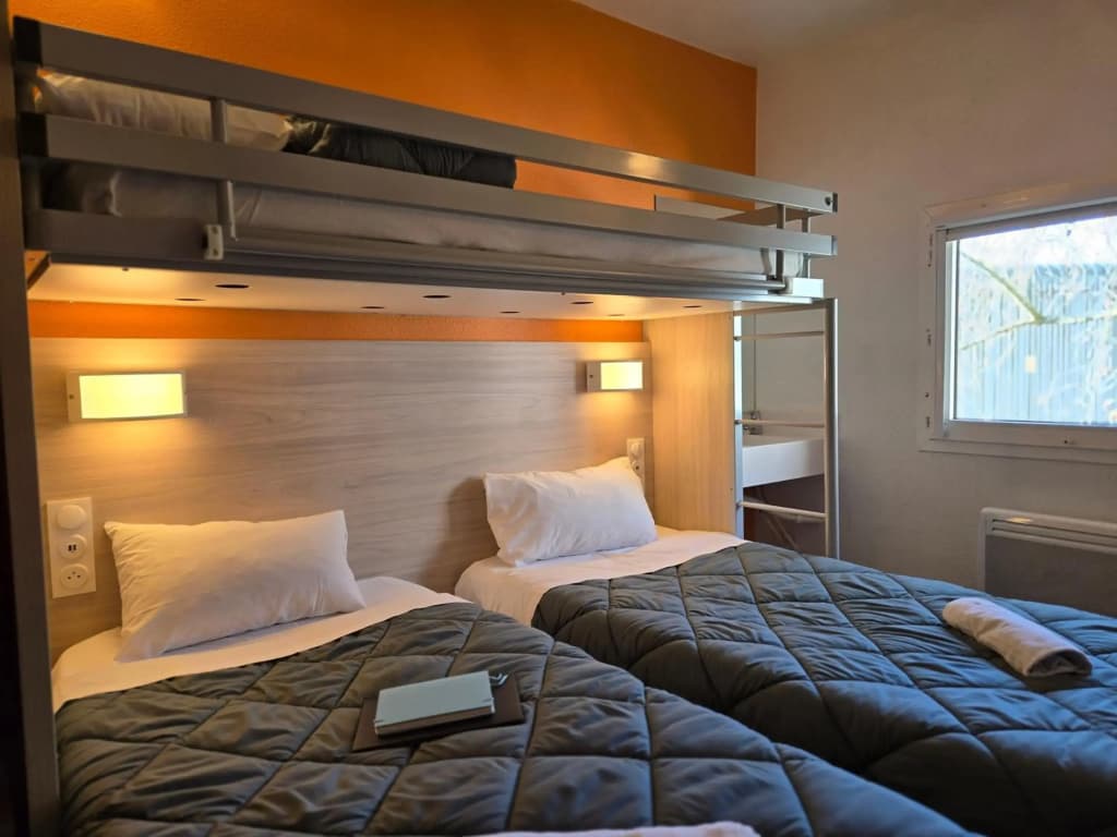 Hotel Premiere Classe Valence - Bourg Les Valence - Photo 2