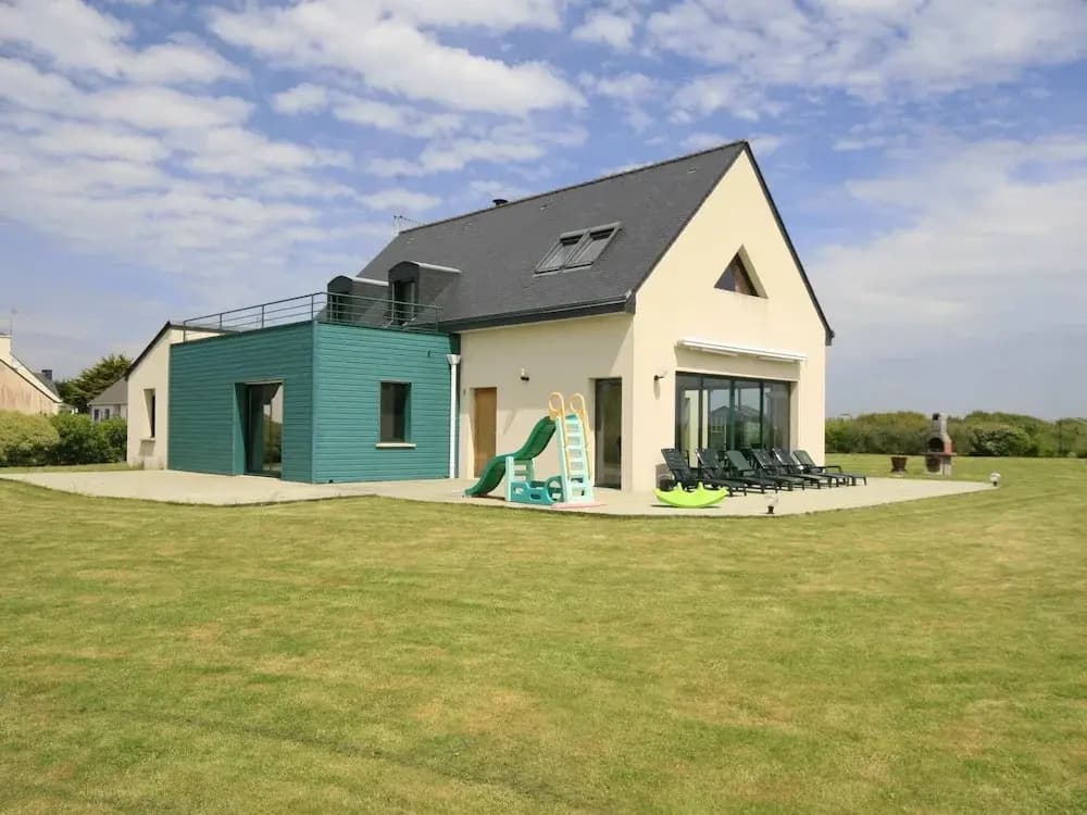 Scenic Villa in Moelan sur mer With Sauna - Photo 1