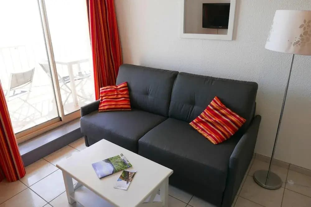 Residence Neptune, Saint-pierre-la-mer, Apt. 2 Pcs. 4 Pers - Miniature 7
