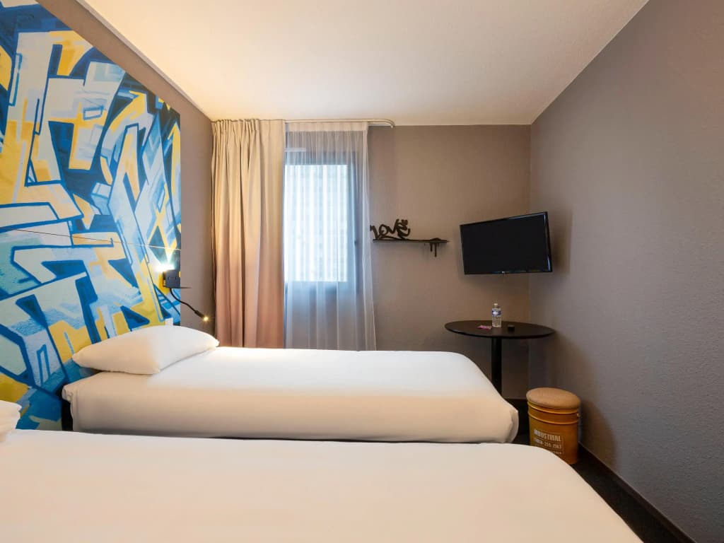Ibis Styles Toulouse Centre Canal du Midi - Photo 3