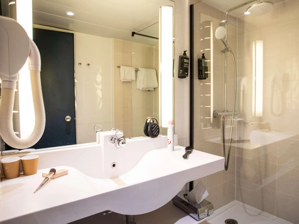 ibis Styles Besançon - Miniature 7
