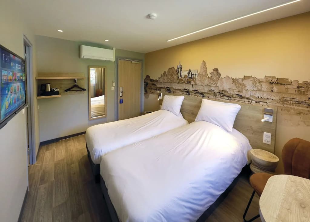 Sure Hotel by Best Western Dole - Photo 4