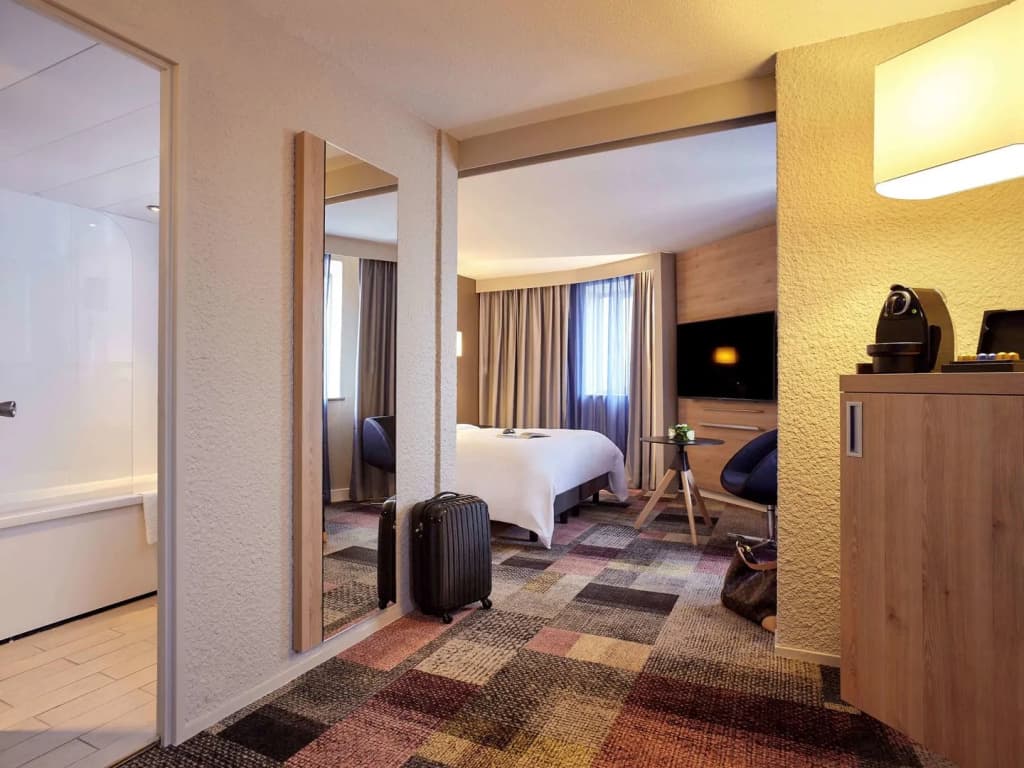 Mercure Le Havre Centre Bassin du Commerce - Photo 4