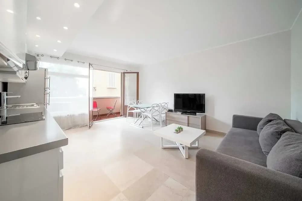 Magnificent Apartment in the Center of Cannes - Photo 4