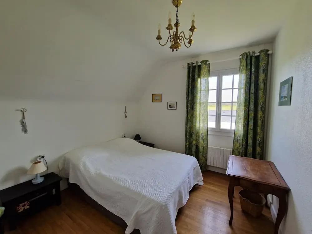 Family-friendly Holiday Home Near the Coast - Miniature 3