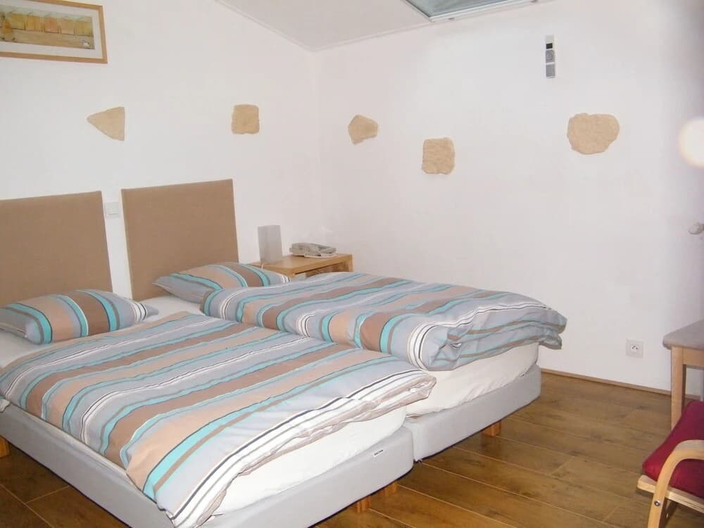Maison Neuve Grandval - Photo 3
