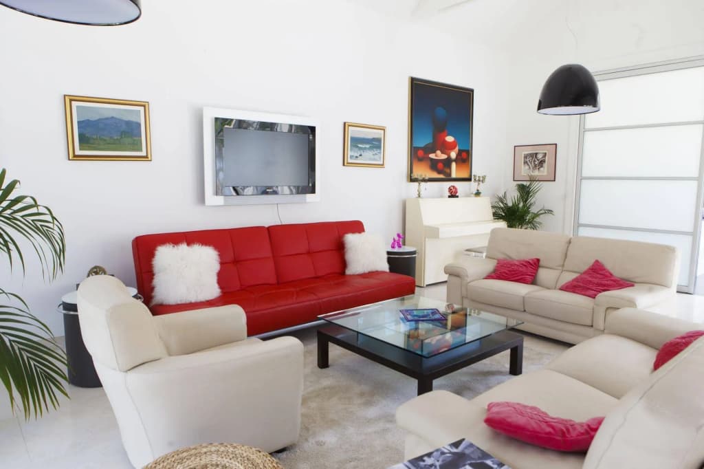 Villa Castoria - Photo 1