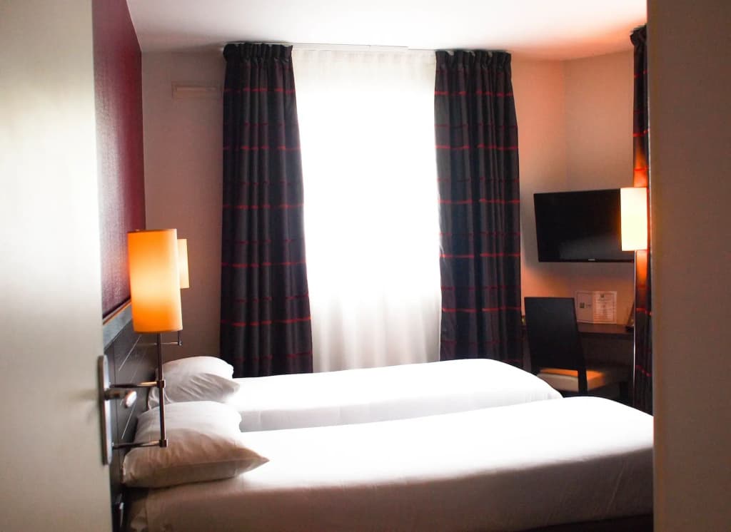 ibis Styles Nantes Centre Place Royale - Miniature 6