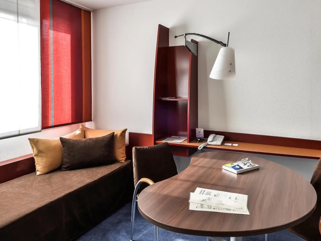 Novotel Suites Reims Centre - Photo 5