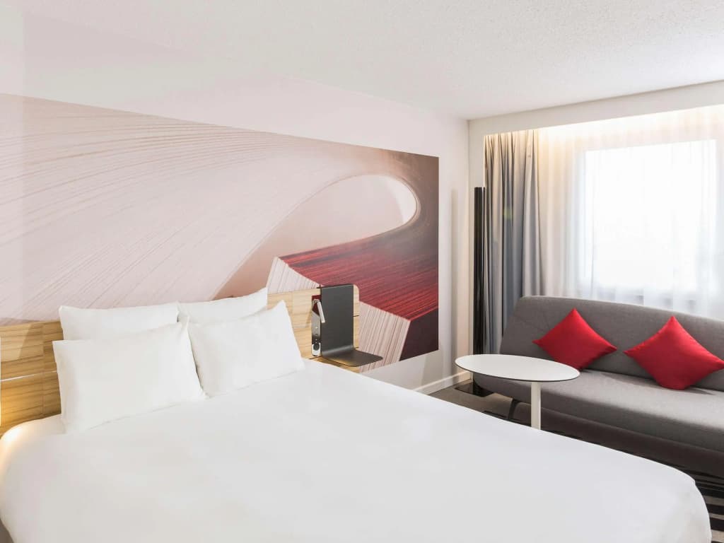 Novotel Strasbourg Centre Halles - Photo 2