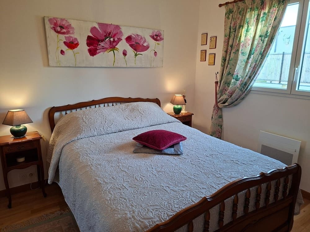Ground Floor Holiday Home in Plestin des Greves - Miniature 5
