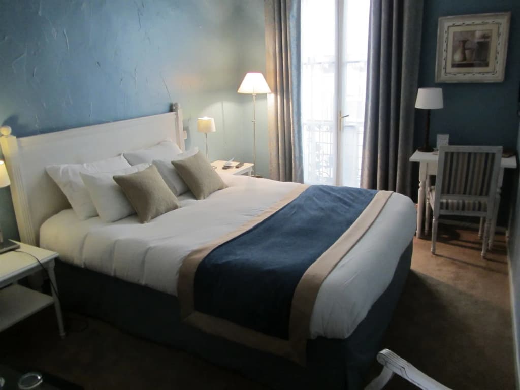 Hôtel d'Aragon - Miniature 6