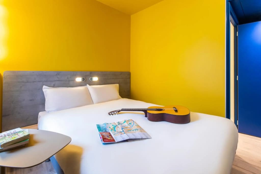 ibis budget Strasbourg Centre Republique - Photo 3