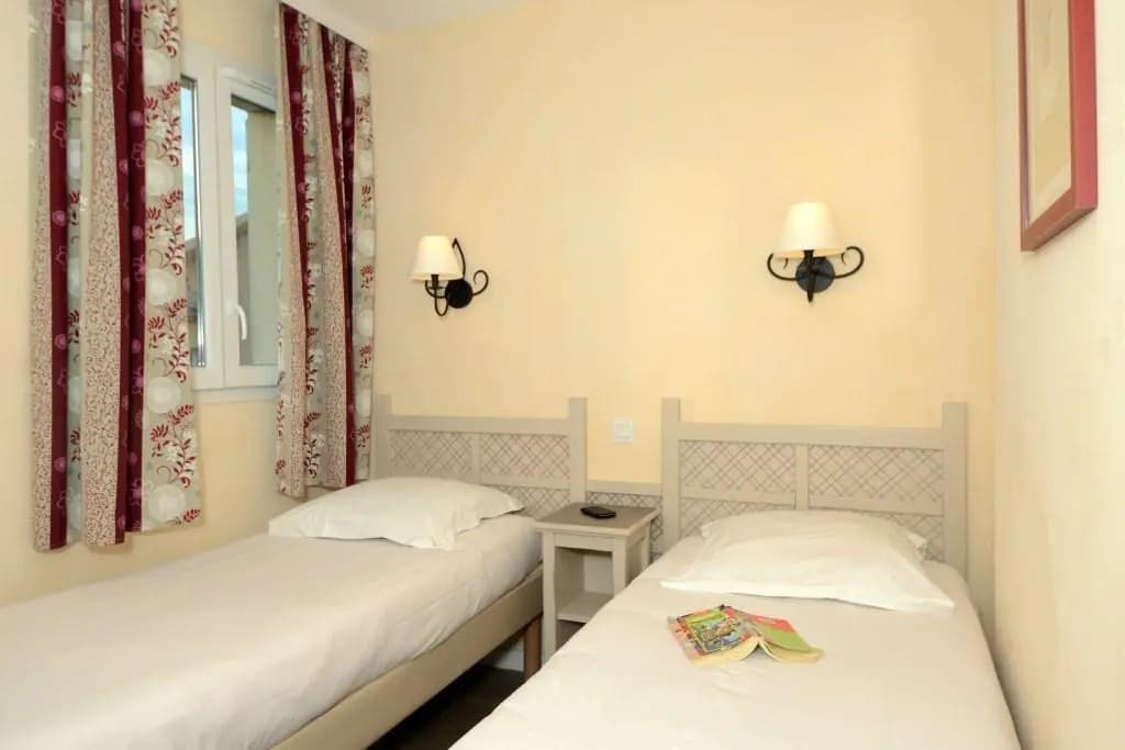 Pierre & Vacances Hotel Du Golf De Pont Royal En Provence - Photo 4