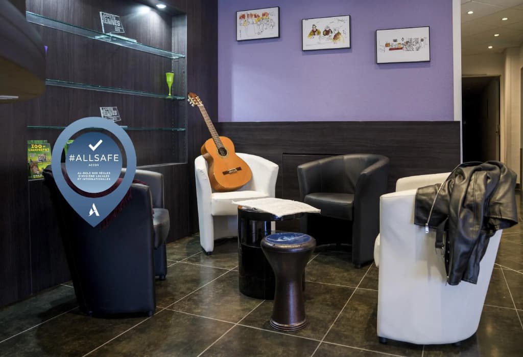 ibis Styles Rennes Centre Gare Nord - Photo 1