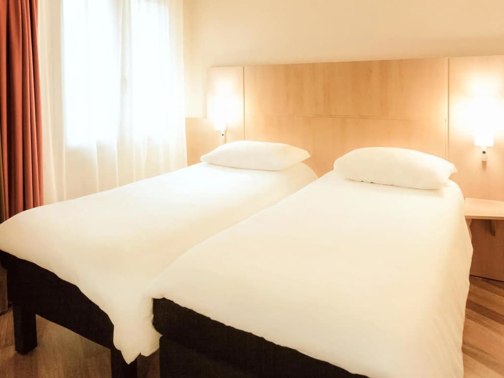 Ibis Lille Centre Grand Place - Photo 3