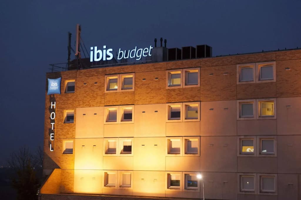 ibis budget Goussainville Charles De Gaulle - Photo 1