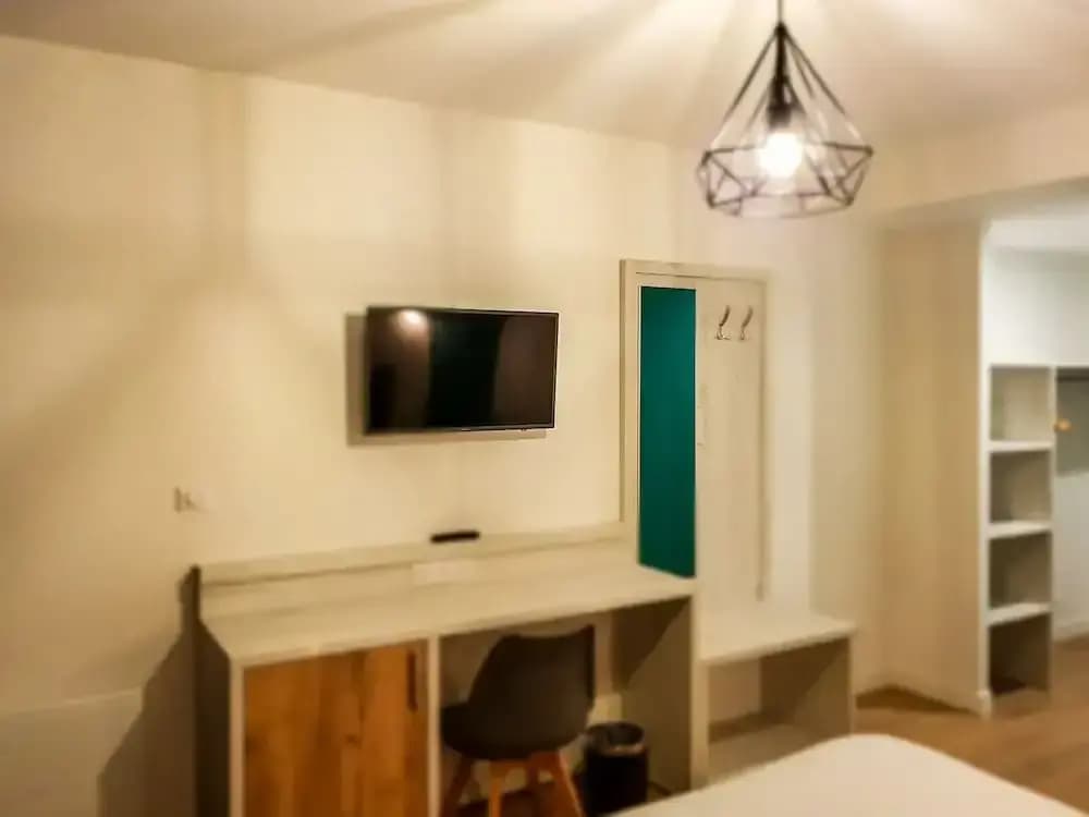 Logis Clermotel - Photo 2