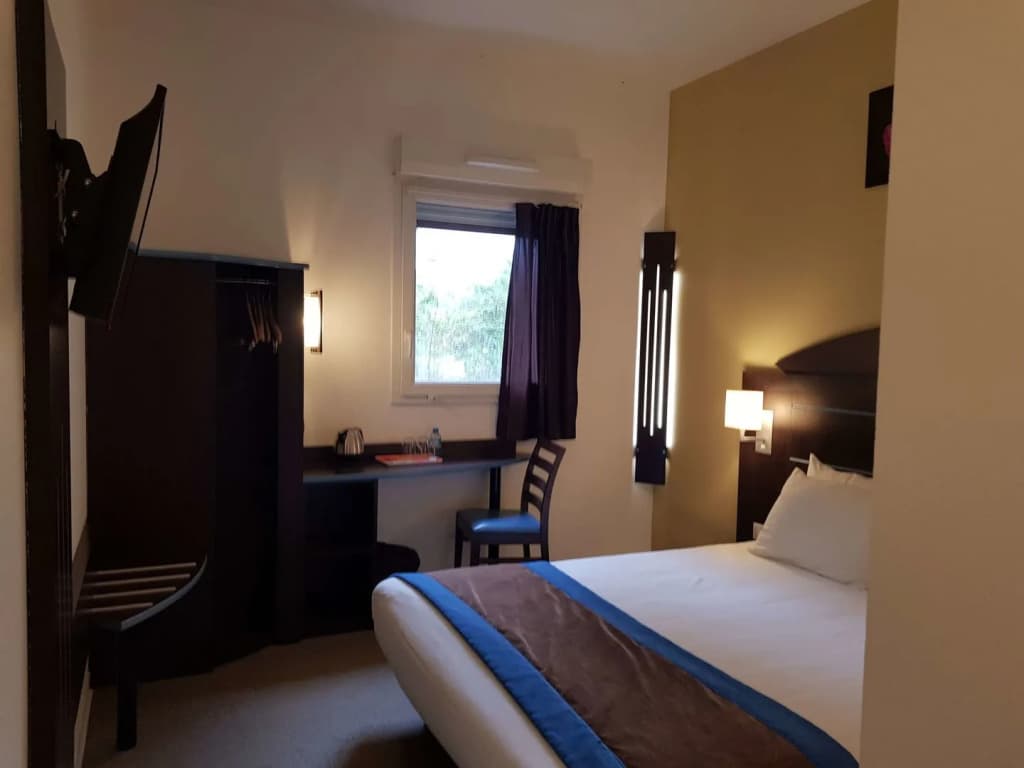 Sure Hotel by Best Western Saint-Amand-Les-Eaux - Photo 5