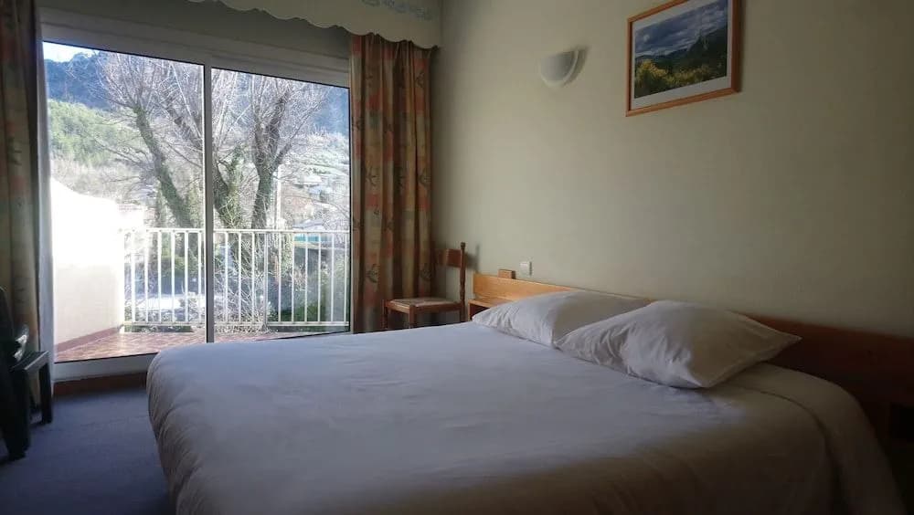 Hôtel Sous l'Olivier - Photo 2