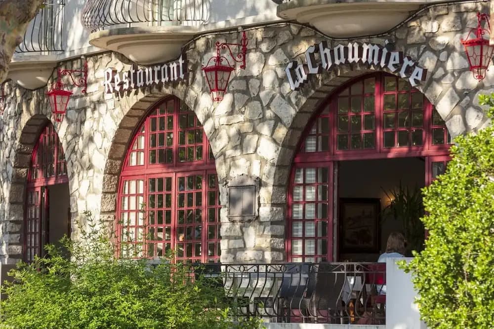 Hotel La Chaumiere - Photo 1